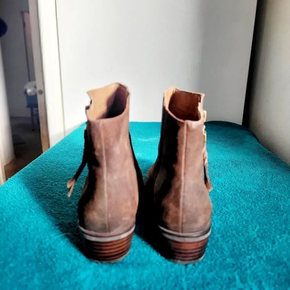Elliott lucca ankle boots size 6.5 , SALE!